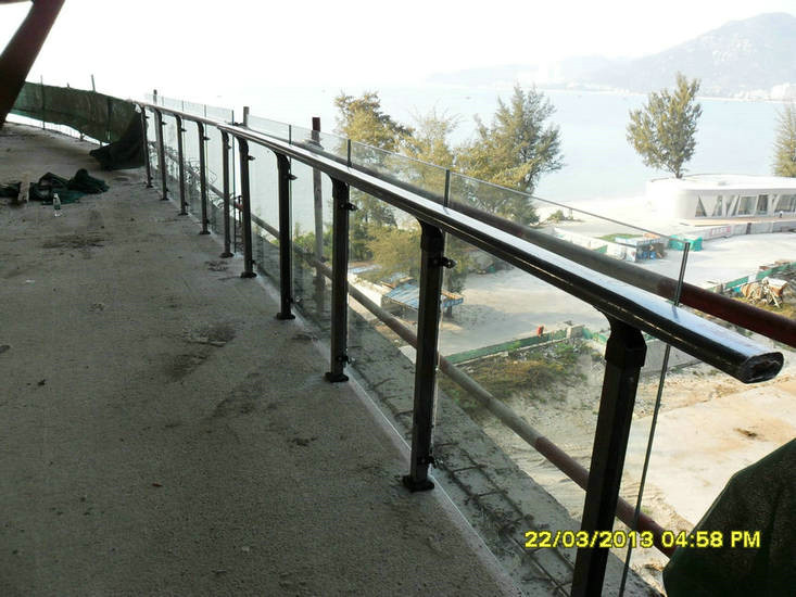 铂尔曼五星级酒店工地玻璃锌钢材